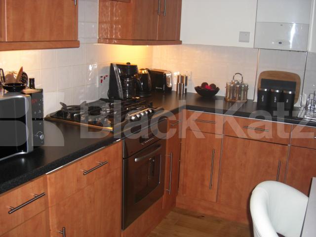 			NEW INSTRUCTION, Studio Apartment, 1 bath, 1 reception Flat			 Cloudsley Place, ISLINGTON